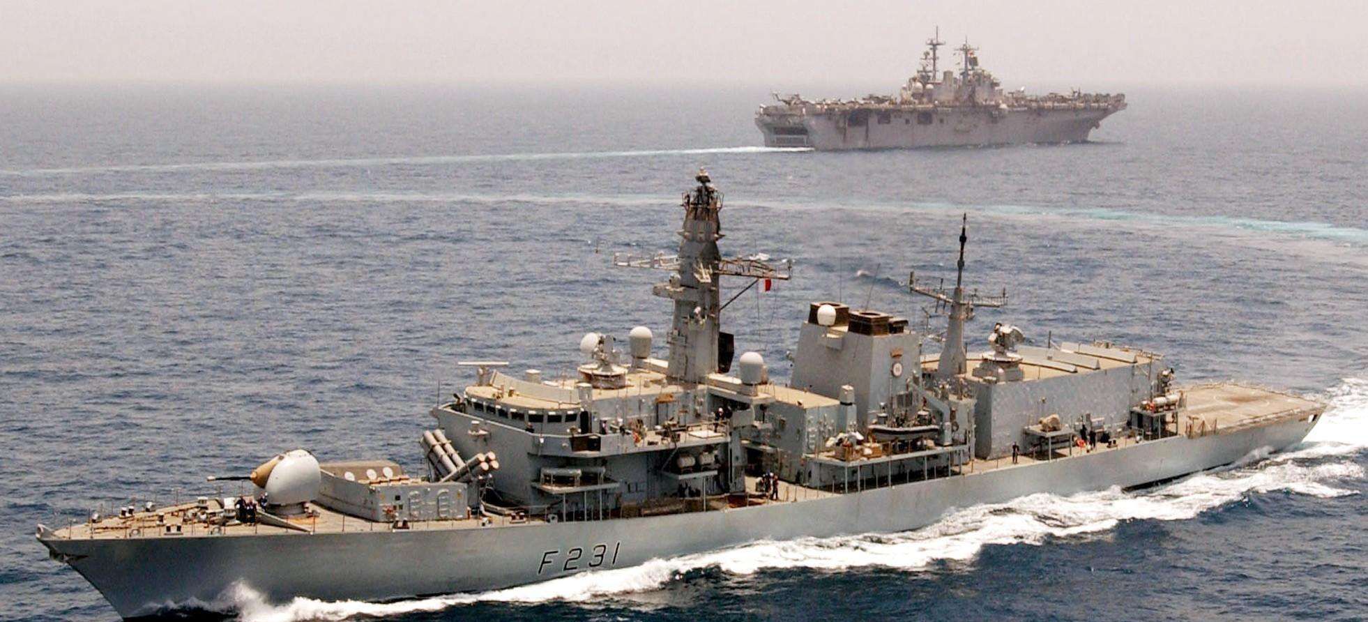 潜艇又撞上军舰！冷战后首次，<a href=