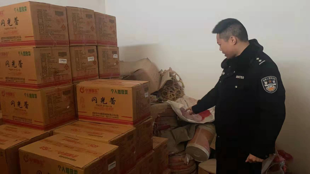 近期高发!黄石已有4人被拘留!休闲区蓝鸢梦想 - Www.slyday.coM 近期高发!黄石已有4人被拘留!休闲区蓝鸢梦想 - Www.slyday.coM