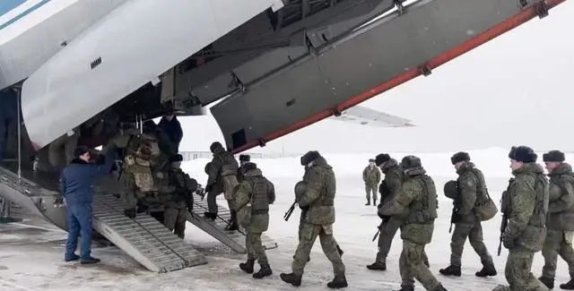 堂堂一个中亚大国，为什么要请求<a href=