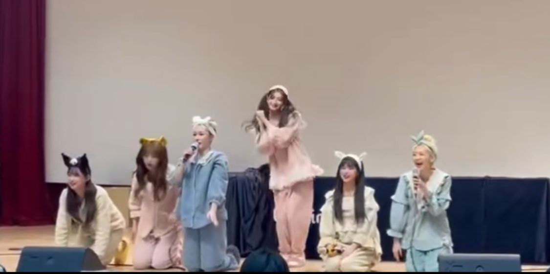 00后爱豆王怡人，拒绝在<a href=