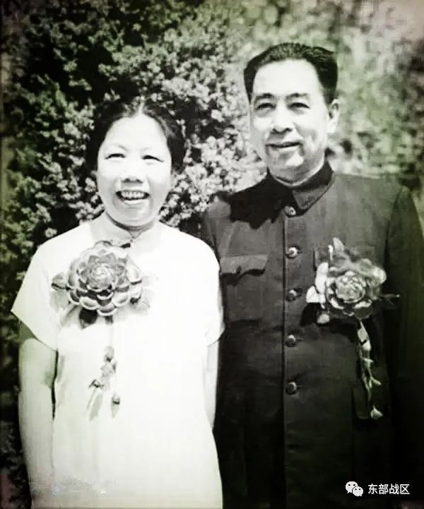 46年了,敬爱的周总理,我们永远怀念您……休闲区蓝鸢梦想 - Www.slyday.coM 46年了,敬爱的周总理,我们永远怀念您……休闲区蓝鸢梦想 - Www.slyday.coM