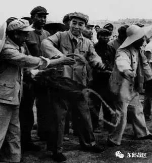 46年了,敬爱的周总理,我们永远怀念您……休闲区蓝鸢梦想 - Www.slyday.coM 46年了,敬爱的周总理,我们永远怀念您……休闲区蓝鸢梦想 - Www.slyday.coM