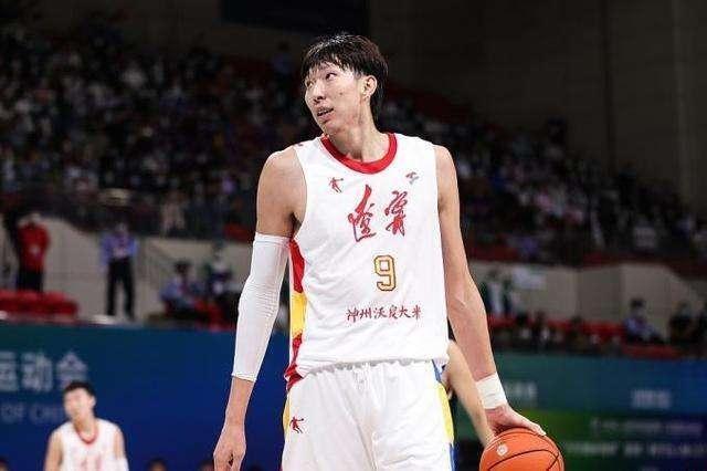 去哪个队？澳洲打球的周琦下赛季或将回归CBA！理由令人哭笑不得