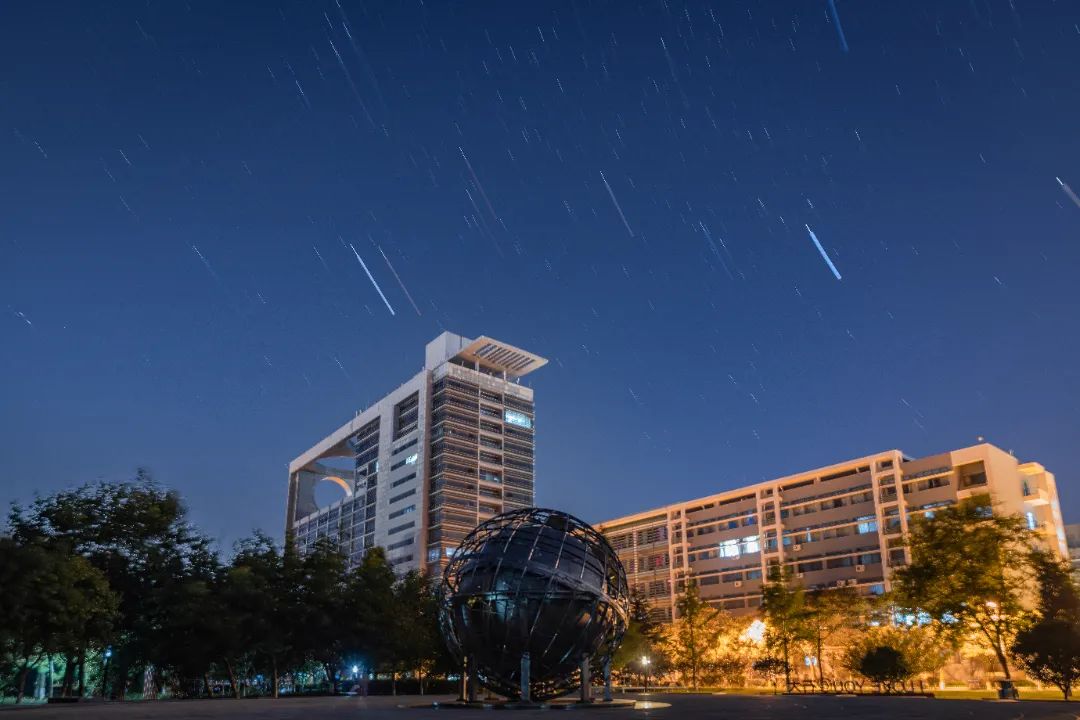 回家,将石大星空放进行囊~