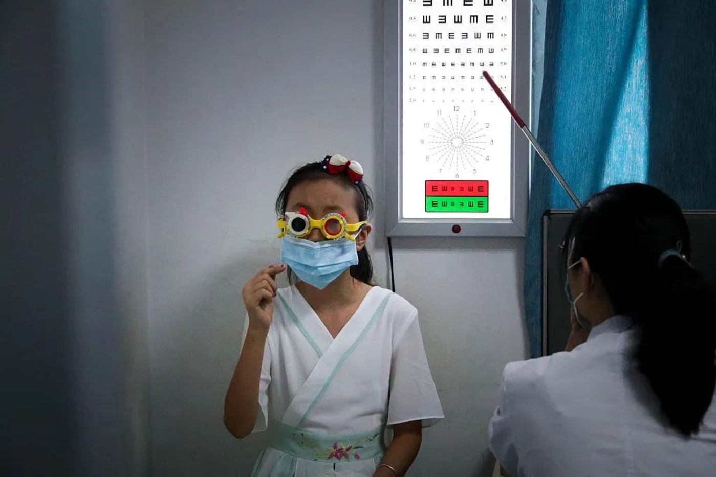 武汉抗疫医生艾芬再爆料,爱尔眼科被质疑行贿医生,股价一年暴跌45%休闲区蓝鸢梦想 - Www.slyday.coM 武汉抗疫医生艾芬再爆料,爱尔眼科被质疑行贿医生,股价一年暴跌45%休闲区蓝鸢梦想 - Www.slyday.coM