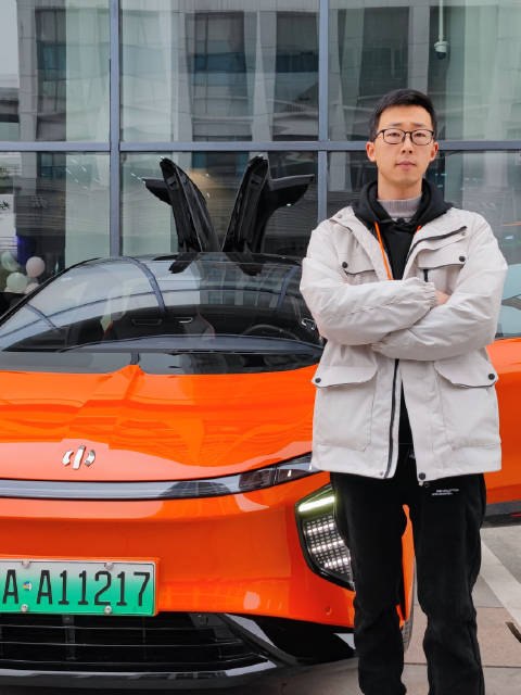 高合HiPhi X提车记录，拉风酷炫就够了？