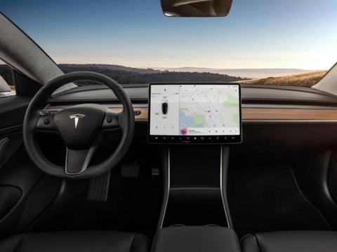 新能源车保费上涨,特斯拉天价保险,新能源汽车保费改革真相如何?