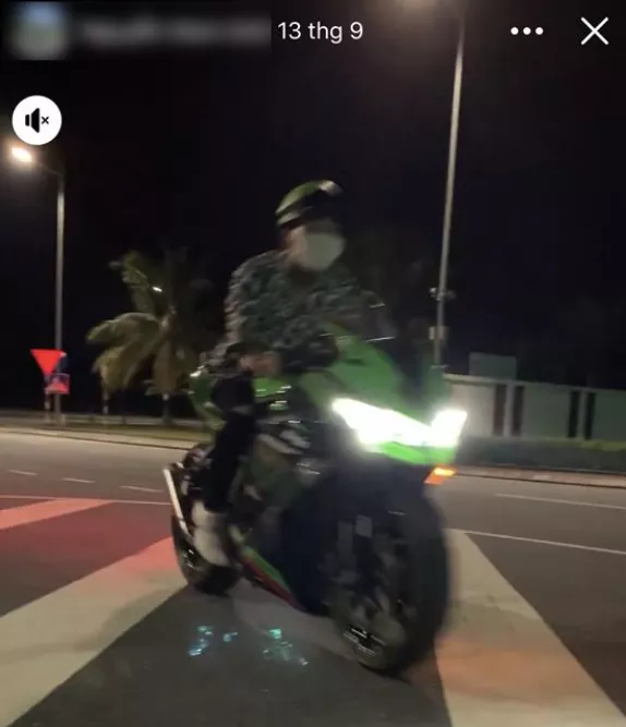 那个抢银行的越南小伙被抓了,抢走的35亿盾用来“撩妹买车”了