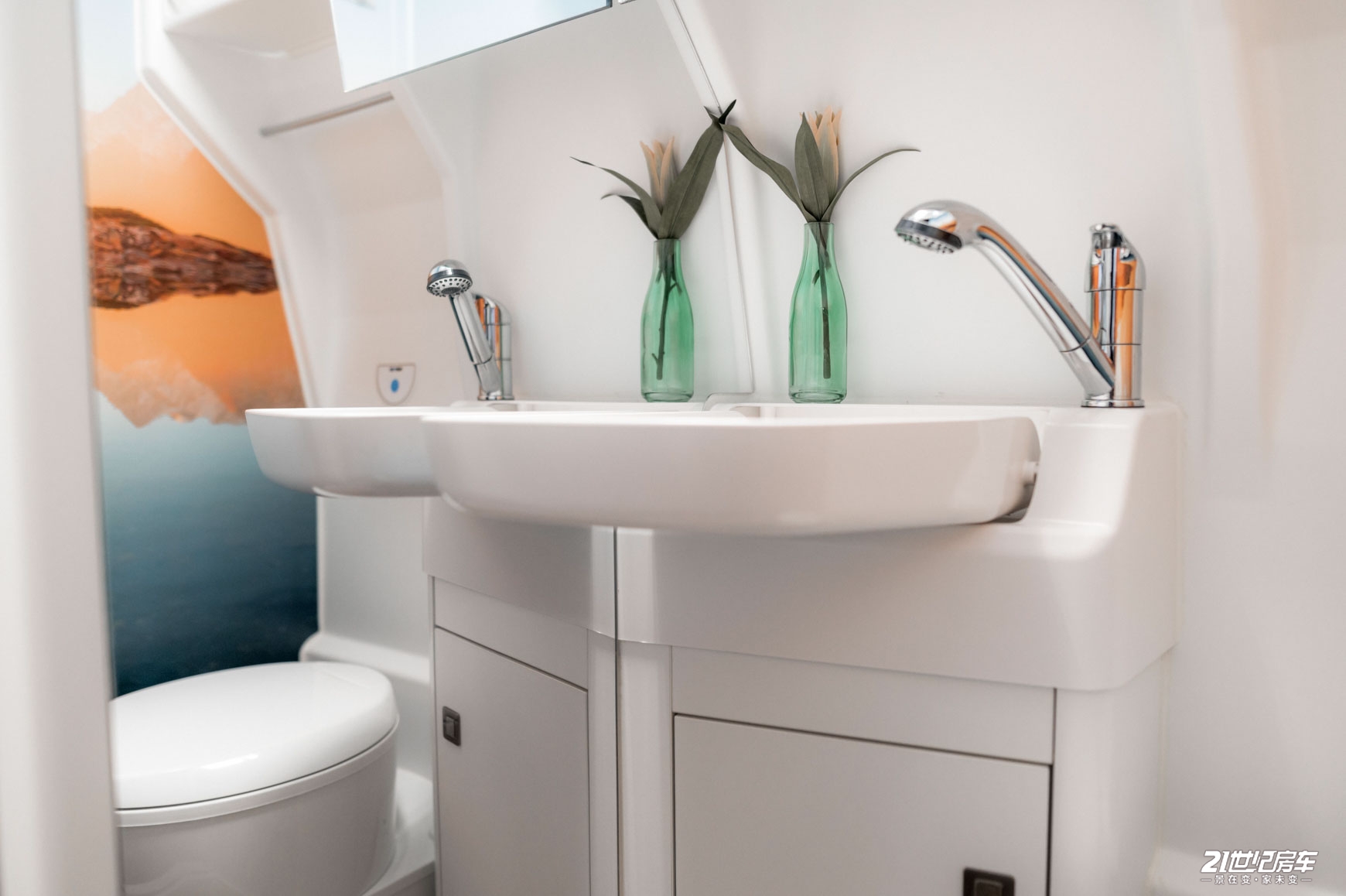 售价200多万的大众四驱露营车,颜值和售价简直是面包车的天花板