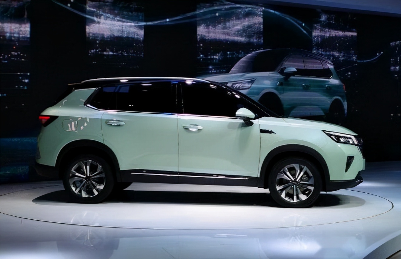 2022年10万左右,年轻人的第一辆车,该怎么选?休闲区蓝鸢梦想 - Www.slyday.coM 2022年10万左右,年轻人的第一辆车,该怎么选?休闲区蓝鸢梦想 - Www.slyday.coM