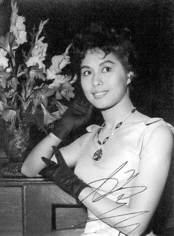 女星贺兰被曝已去世2年!好友罗兰证实死讯,曾出演《新夜光杯》休闲区蓝鸢梦想 - Www.slyday.coM 女星贺兰被曝已去世2年!好友罗兰证实死讯,曾出演《新夜光杯》休闲区蓝鸢梦想 - Www.slyday.coM