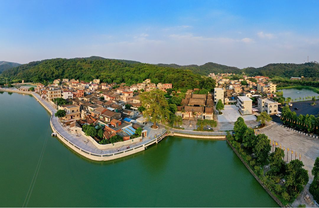 你会因一部电影爱上这座城……休闲区蓝鸢梦想 - Www.slyday.coM 你会因一部电影爱上这座城……休闲区蓝鸢梦想 - Www.slyday.coM