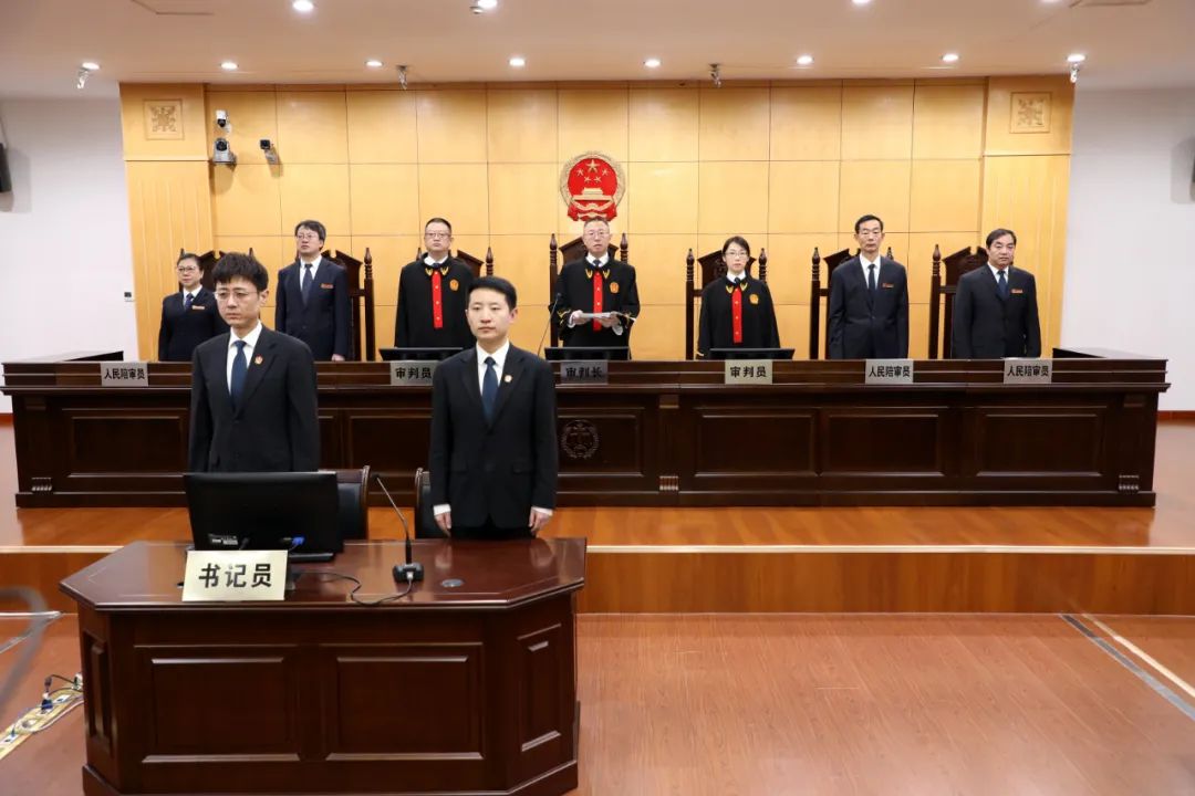 “妈妈做到了”江歌母亲诉刘鑫案一审获赔69.6万元休闲区蓝鸢梦想 - Www.slyday.coM “妈妈做到了”江歌母亲诉刘鑫案一审获赔69.6万元休闲区蓝鸢梦想 - Www.slyday.coM