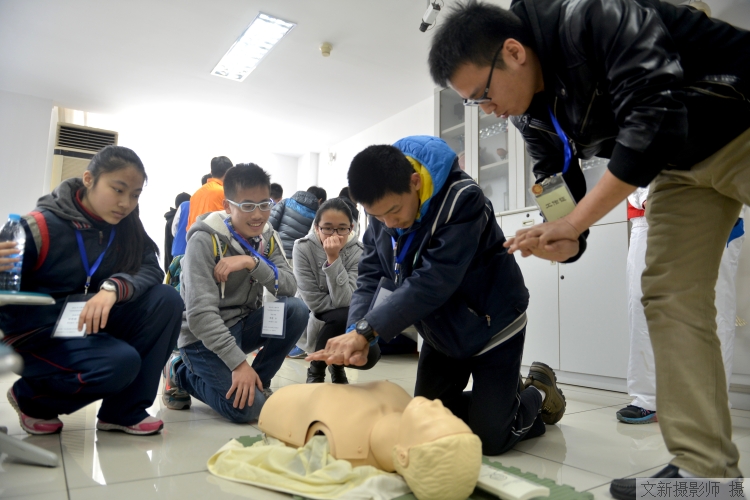 严禁高三上学期结束前结课备考,严禁法定节假日、寒暑假补课!教育部印发《普通高中学校办学质量评价指南》休闲区蓝鸢梦想 - Www.slyday.coM 严禁高三上学期结束前结课备考,严禁法定节假日、寒暑假补课!教育部印发《普通高中学校办学质量评价指南》休闲区蓝鸢梦想 - Www.slyday.coM