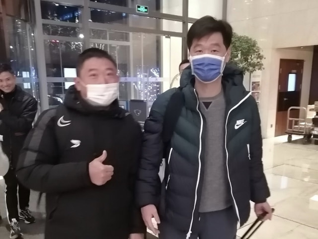 陈戌源亲自带队!国足100多人出征越南,中国足球荣誉之战