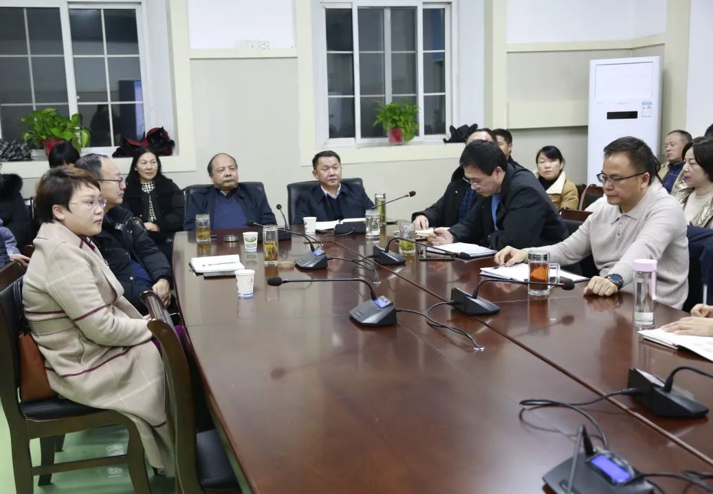 细化职责,勇挑重担!九江市第一人民医院2022年度职能科室“开源节流、提质增效”专题汇报会第二场开启休闲区蓝鸢梦想 - Www.slyday.coM 细化职责,勇挑重担!九江市第一人民医院2022年度职能科室“开源节流、提质增效”专题汇报会第二场开启休闲区蓝鸢梦想 - Www.slyday.coM