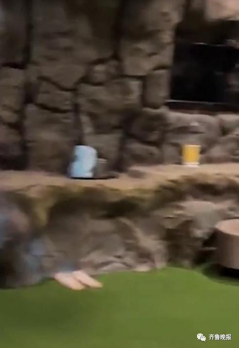 场景过于逼真!天津一男子隔离被安排到“花果山”!评论区入戏了休闲区蓝鸢梦想 - Www.slyday.coM 场景过于逼真!天津一男子隔离被安排到“花果山”!评论区入戏了休闲区蓝鸢梦想 - Www.slyday.coM