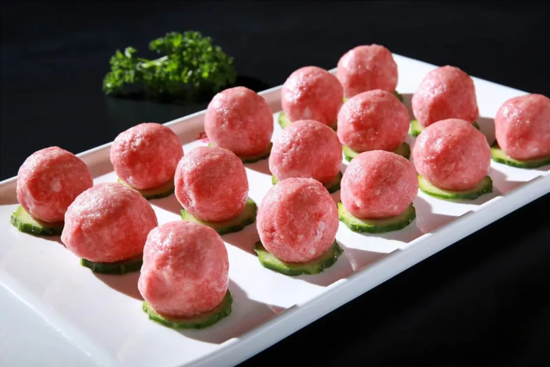 好评无数的云南菌汤火锅席卷<a href=