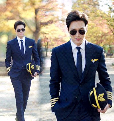 曾经帅过狗，现今胖如猪！这8位<a href=