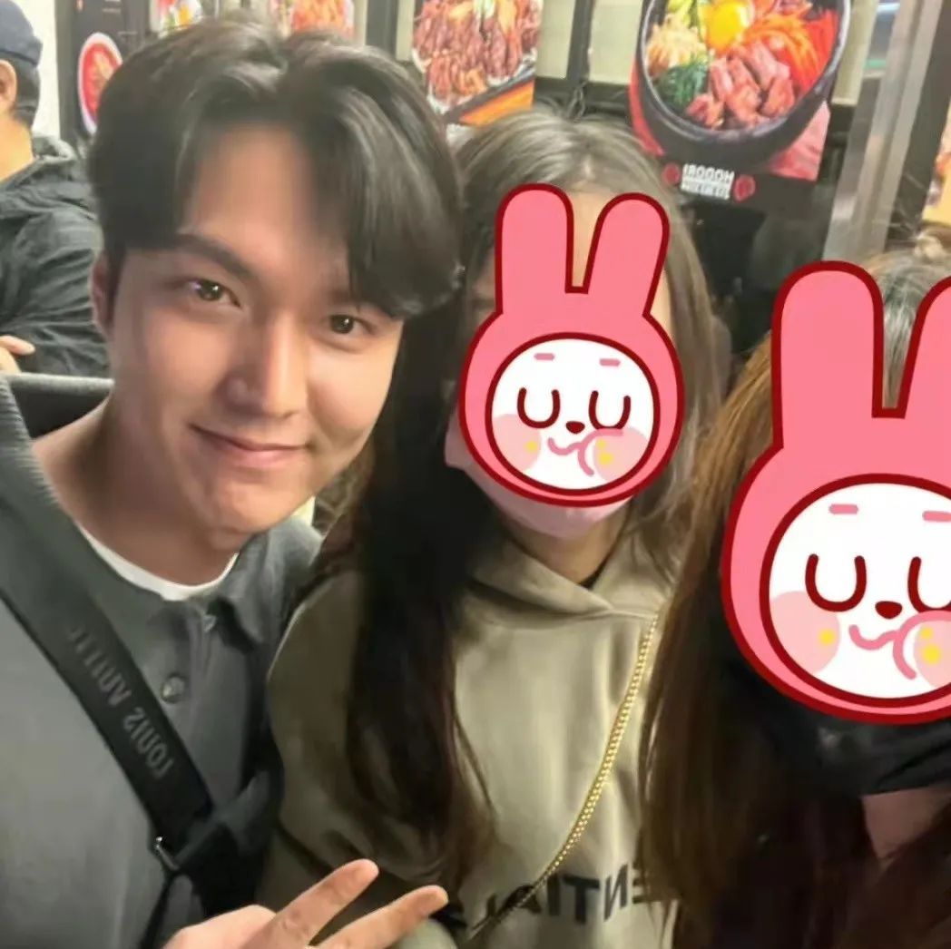 曾经帅过狗，现今胖如猪！这8位<a href=