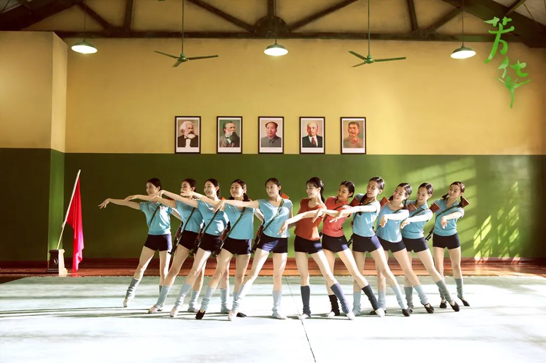 十三人队形图片编排 aab6-abbb15dd7d4fbb6630ee7be6ccd42218.jpg