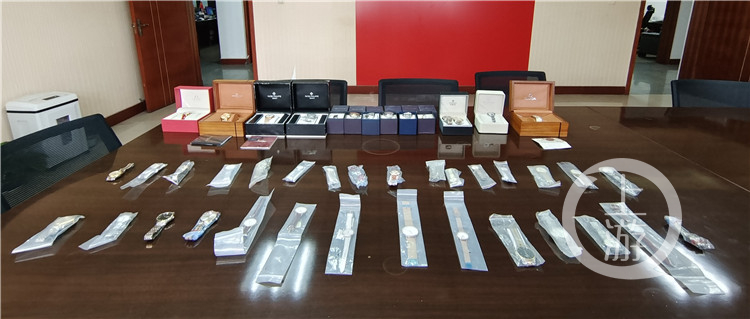 两块价值20万的“欧米茄”只卖1万3?事情没有那么简单……休闲区蓝鸢梦想 - Www.slyday.coM 两块价值20万的“欧米茄”只卖1万3?事情没有那么简单……休闲区蓝鸢梦想 - Www.slyday.coM