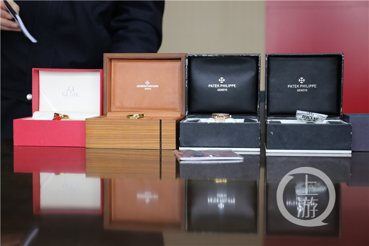 两块价值20万的“欧米茄”只卖1万3?事情没有那么简单……休闲区蓝鸢梦想 - Www.slyday.coM 两块价值20万的“欧米茄”只卖1万3?事情没有那么简单……休闲区蓝鸢梦想 - Www.slyday.coM