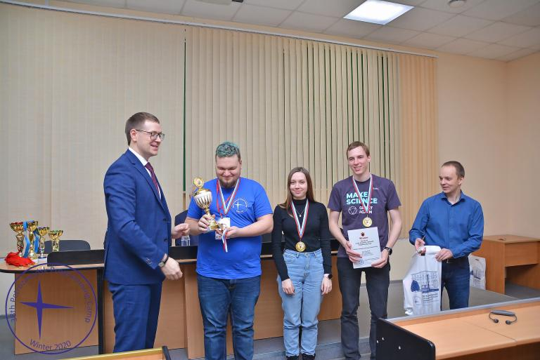 22岁天才少女加入华为俄罗斯研究院,曾获「编程界奥赛」冠军休闲区蓝鸢梦想 - Www.slyday.coM 22岁天才少女加入华为俄罗斯研究院,曾获「编程界奥赛」冠军休闲区蓝鸢梦想 - Www.slyday.coM