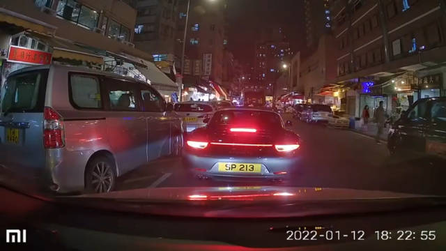 视频：粉丝投稿：香港元朗保时捷911车祸事故~