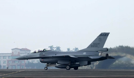 台空军嘉义基地编号6650的F-16战机（图片来源：台湾“中时新闻网”）