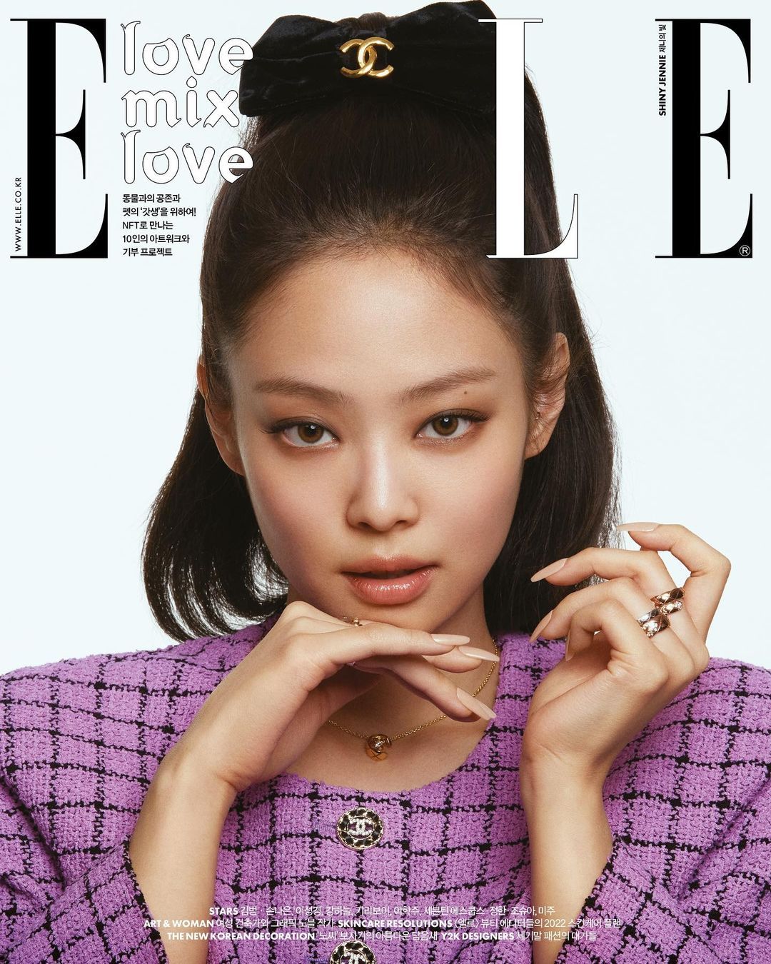 《ELLE》<a href=