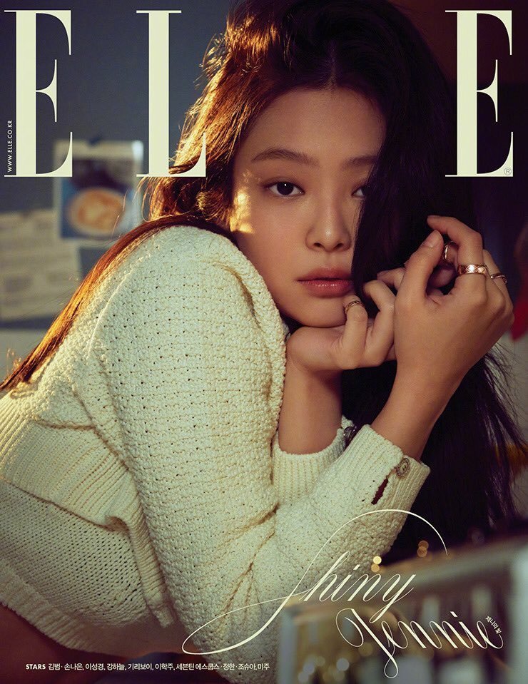 JENNIE登上《ELLE》<a href=