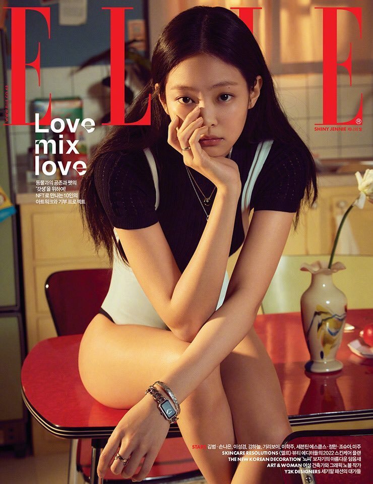 JENNIE登上《ELLE》<a href=