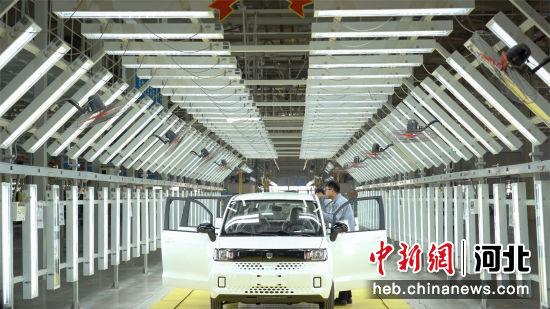 河北清河：新能源汽车进入产销旺季