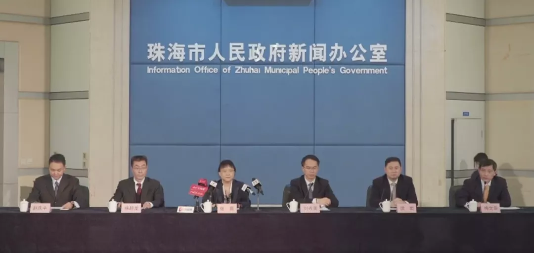 1月14日深圳新增2例本土确诊病例(其中1例为无症状感染者转确诊)和1例境外输入确诊病例休闲区蓝鸢梦想 - Www.slyday.coM 1月14日深圳新增2例本土确诊病例(其中1例为无症状感染者转确诊)和1例境外输入确诊病例休闲区蓝鸢梦想 - Www.slyday.coM