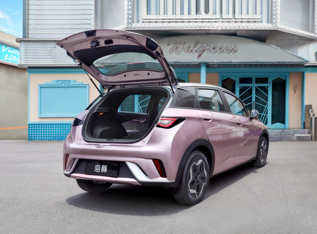 价格贵、车子小,比亚迪海豚为何卖的这么好?休闲区蓝鸢梦想 - Www.slyday.coM 价格贵、车子小,比亚迪海豚为何卖的这么好?休闲区蓝鸢梦想 - Www.slyday.coM