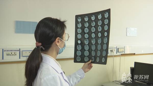 不是段子!妈妈辅导孩子写作业气到脑梗休闲区蓝鸢梦想 - Www.slyday.coM 不是段子!妈妈辅导孩子写作业气到脑梗休闲区蓝鸢梦想 - Www.slyday.coM