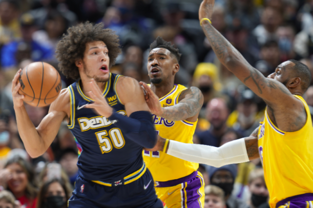 掘金狂下三分雨迎来37分大胜,攻防凌乱湖人惨败詹皇无可奈何休闲区蓝鸢梦想 - Www.slyday.coM 掘金狂下三分雨迎来37分大胜,攻防凌乱湖人惨败詹皇无可奈何休闲区蓝鸢梦想 - Www.slyday.coM