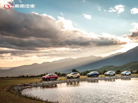 混合动力 (HV) 和插电式混合动力 (PHEV) 之间的区别