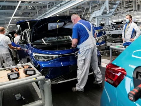 2021年12月欧洲电动汽车销量首次超过柴油车