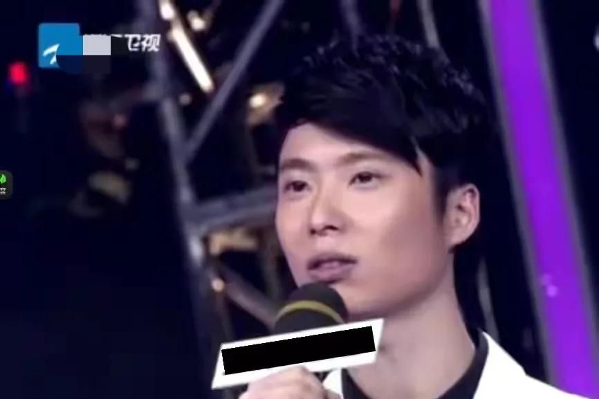 你都上小学了,现在时代虽然不同,但你总该要找个女朋友,谈个恋爱吧?
