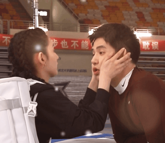 宋祖儿、王安宇《陪你逐风飞翔》将<a href=