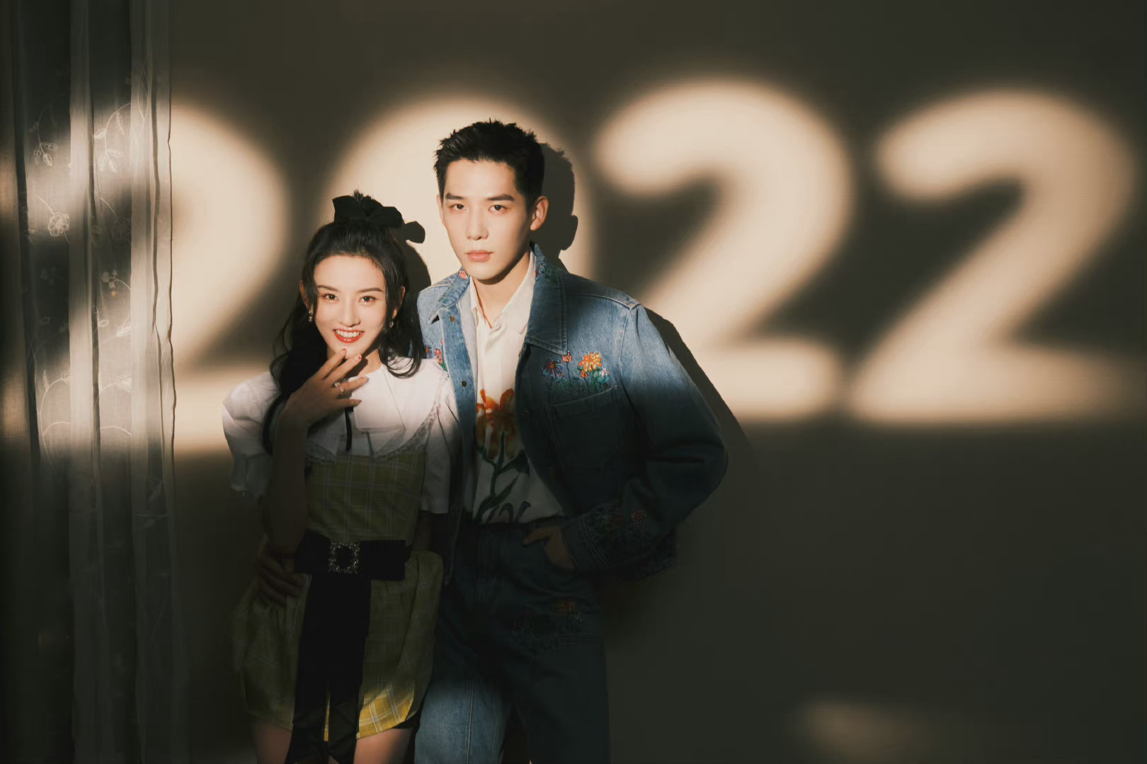 由王安宇 宋祖儿主演的《陪你逐风飞翔》播出版权已被<a href=