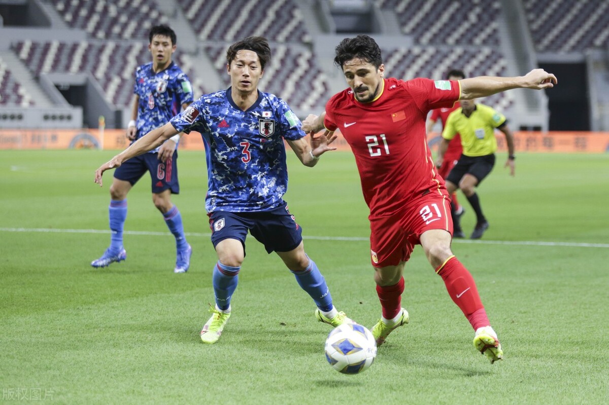 1-0,1-0!国足12强赛或迎来大反转,施压日本队,盼越南队爆冷