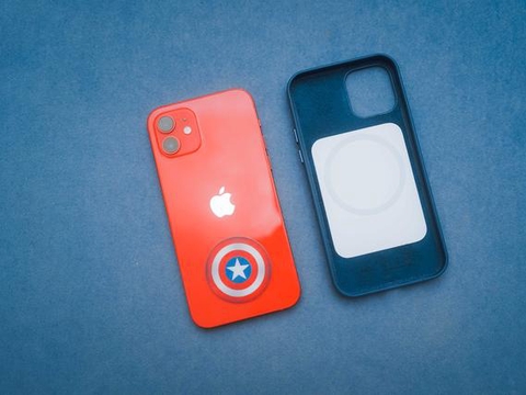 苹果手机壳还是隔代香，扎克iPhone12 MagSafe 素皮手机壳体验