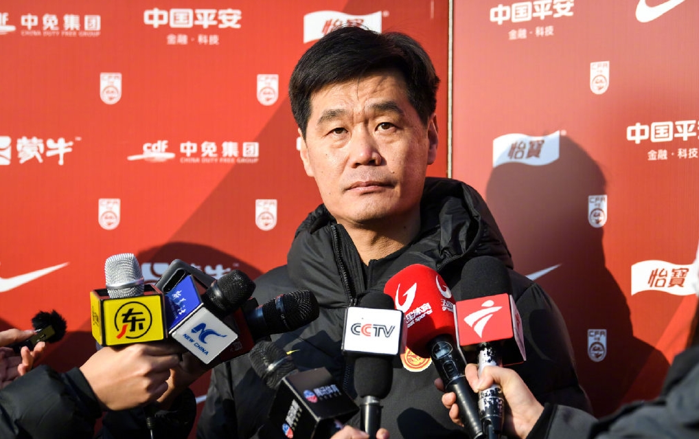 CCTV5直播!国足春节战越南,输球=过节添堵,李霄鹏压力山大