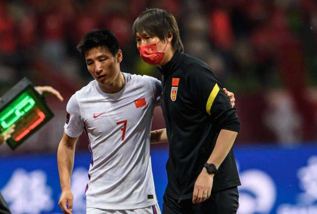 气势弱了！越南前锋誓言大年初一赢中国，国足无人敢回应