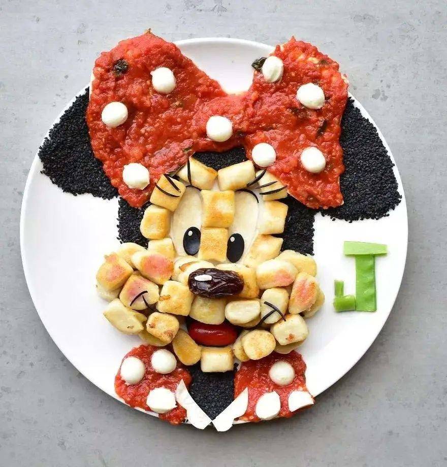 把迪士尼搬到餐桌上,30万网友给这位妈妈点赞休闲区蓝鸢梦想 - Www.slyday.coM 把迪士尼搬到餐桌上,30万网友给这位妈妈点赞休闲区蓝鸢梦想 - Www.slyday.coM