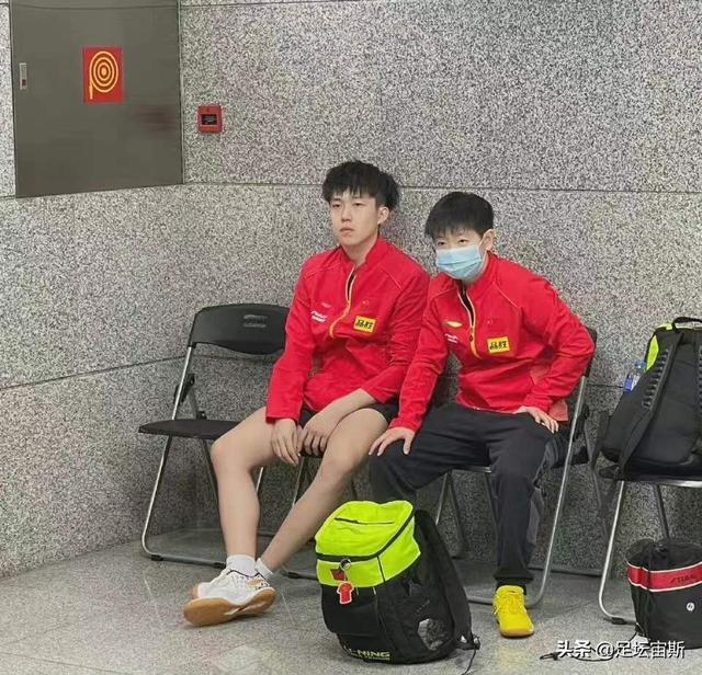 孙颖莎主动挽手王楚钦,亲密举动引全场欢呼,莎头冲击奥运会混双休闲区蓝鸢梦想 - Www.slyday.coM 孙颖莎主动挽手王楚钦,亲密举动引全场欢呼,莎头冲击奥运会混双休闲区蓝鸢梦想 - Www.slyday.coM