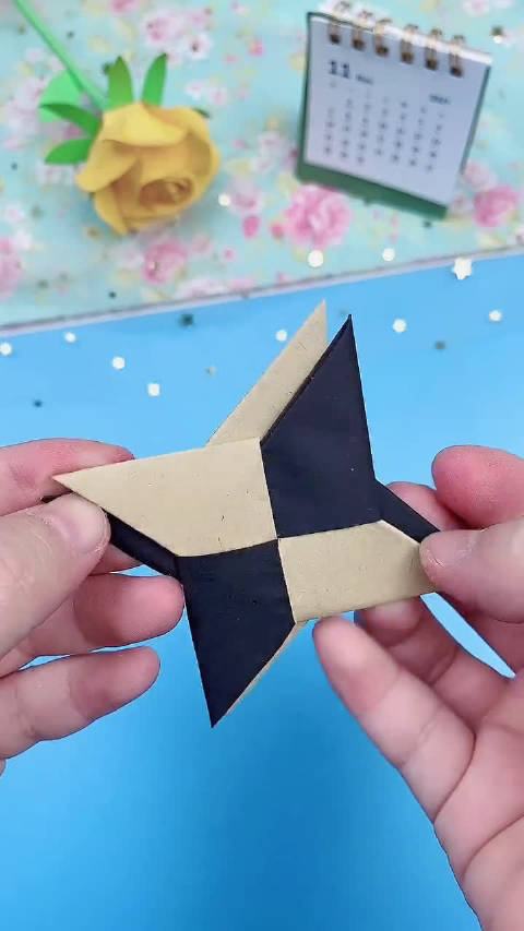 变形8角飞镖折纸教程手工